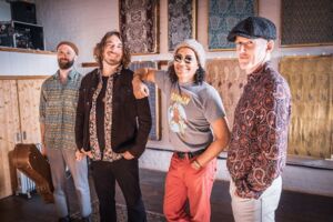 Wille & The Bandits (UK) - Vom Straßenmusikanten zum Weltruhm