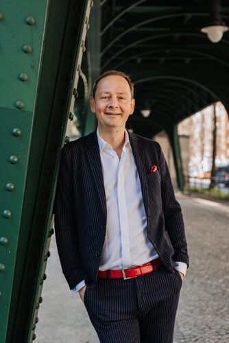 christoph-reuter-musikkabarett-alle-sind-musikalisch-ausser-manche