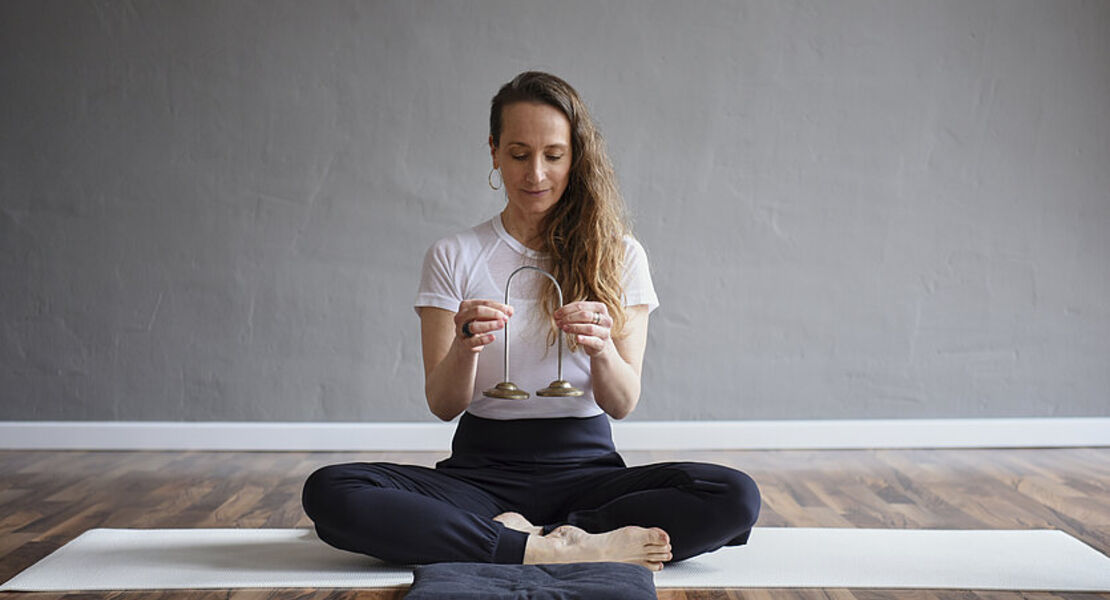 viertagiges-yoga-retreat-malaketten-workshop-mit-angela-sauer-und-stefanie-priessnitz