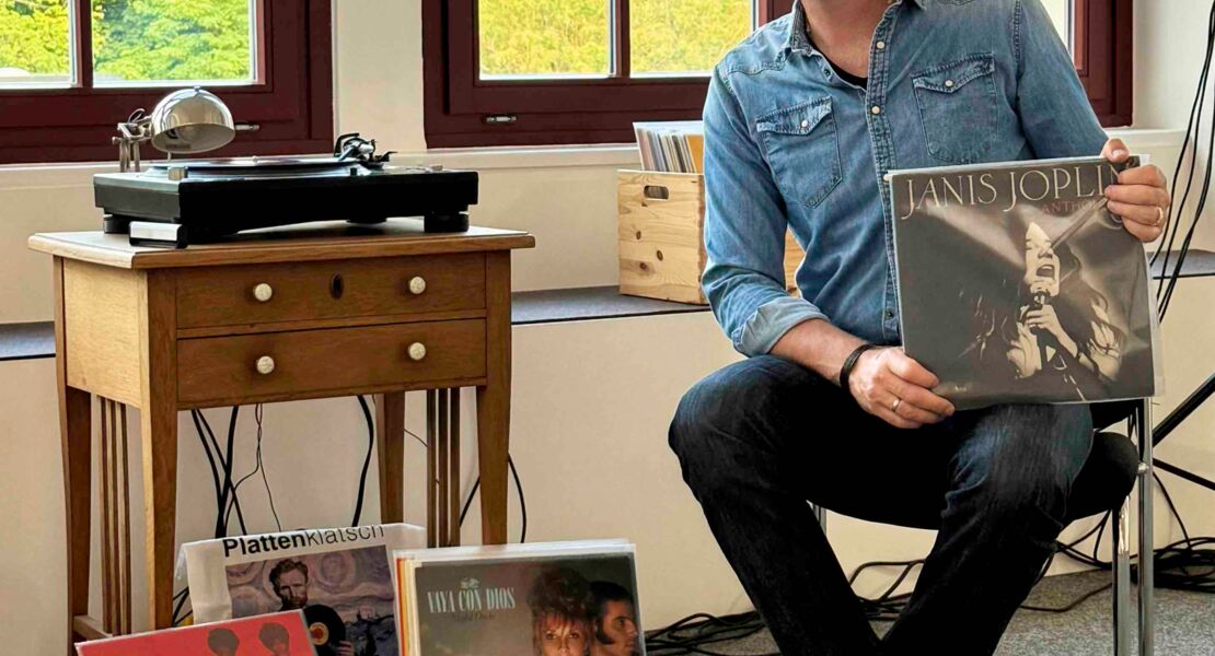 plattenklatsch-mit-bart-dewijze-im-folkclub-prisma-ev-pforzheim