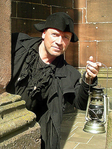 historix-tours-morder-graber-und-gespenster-stadtfuhrung-mit-schauspieler