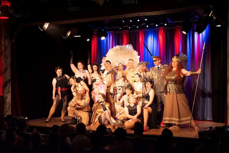 rising-starlets-burlesque-show-das-beste-fur-nurnberg