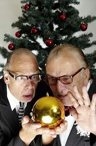 pause-alich-fritz-und-hermann-packen-aus-weihnachts-spezial