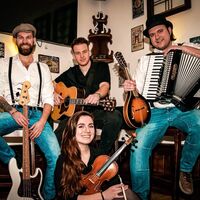 Kerzenscheinkonzert mit Port & Sherry