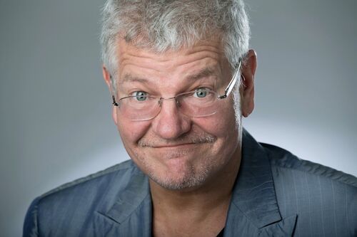 cologne-comedy-festival-werner-koczwara-am-8-tag-schuf-gott-den-rechtsanwalt