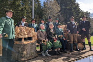 Jagdlicher Erntedank am Hirschgehege