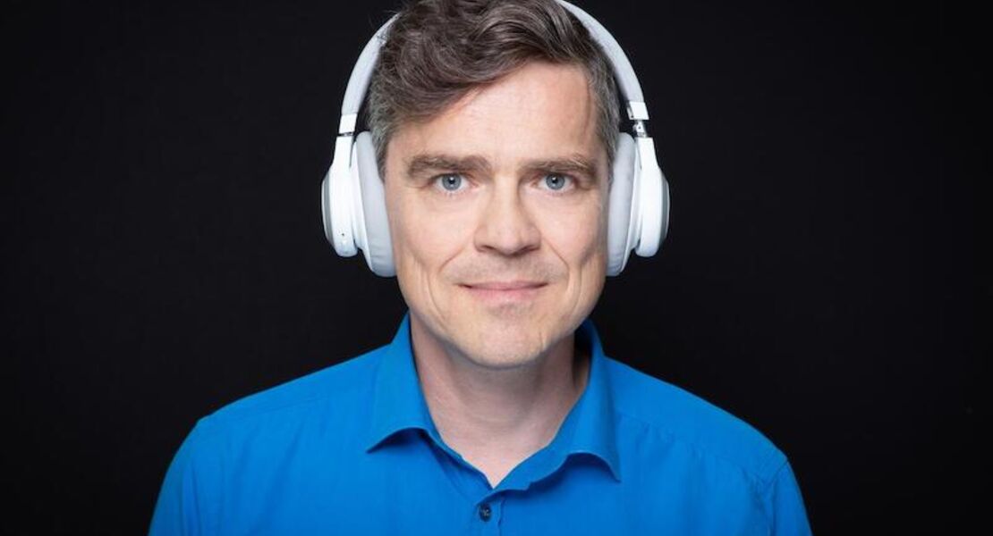 henning-schmidtke-es-ist-nicht-alles-so-scheisse-wie-du-denkst-die-show-zum-buch