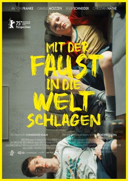 mit-der-faust-in-die-welt-schlagen