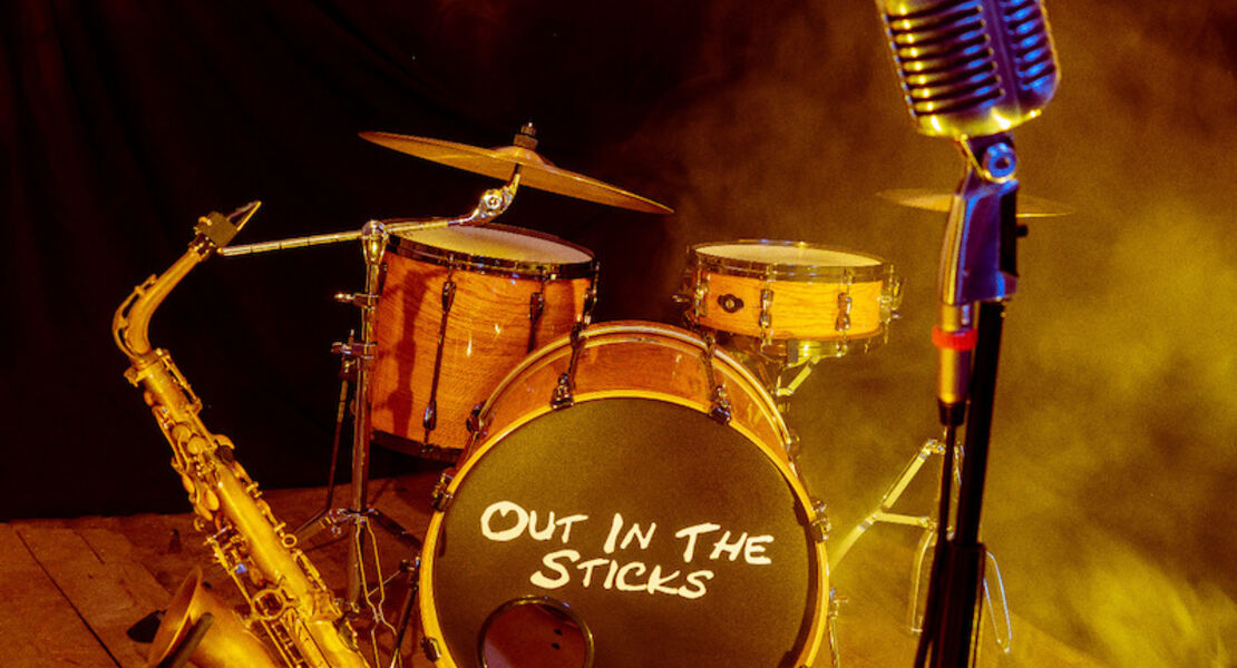 out-in-the-sticks-big-band-classics