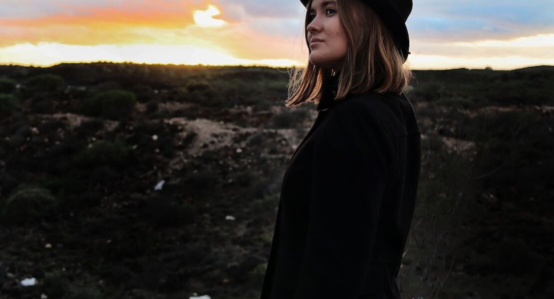 luna-keller-friends-artist-in-residence-der-young-stage-academy