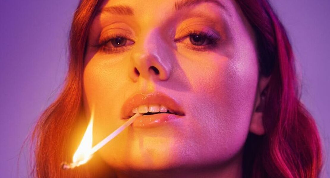 lara-ermer-leicht-entflammbar