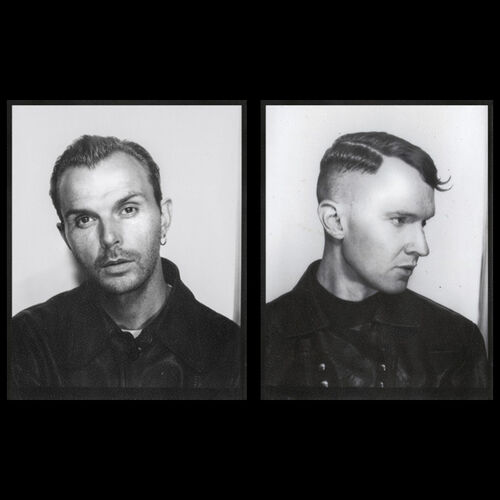 hurts-15-jahre-happiness-live-on-stage