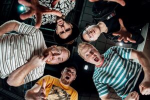 Fäaschtbänkler - laut, liebevoll irre und komplett unvergleichlich