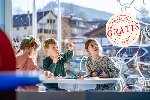 spiel-und-spass-in-murgels-spielhaus