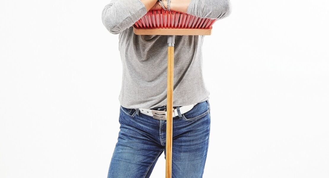 rena-raumt-auf-kabarett-mit-rena-schwarz