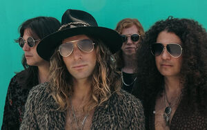 DIRTY HONEY - Mayhem & Revelry Tour ´25
