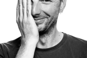 Open Stage Schwanen, mit Christian Langer (Füenf) - Im Schwanensaal