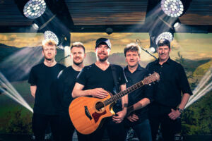 The Runrig Experience - Beat the Drum