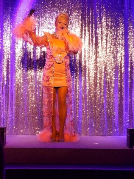 travestie-miss-starlight-travestieshow