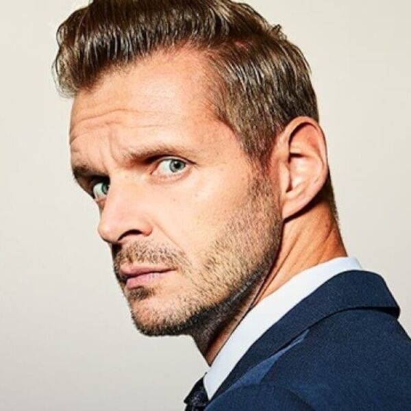 florian-schroder-schluss-jetzt-der-satirische-jahresruckblick