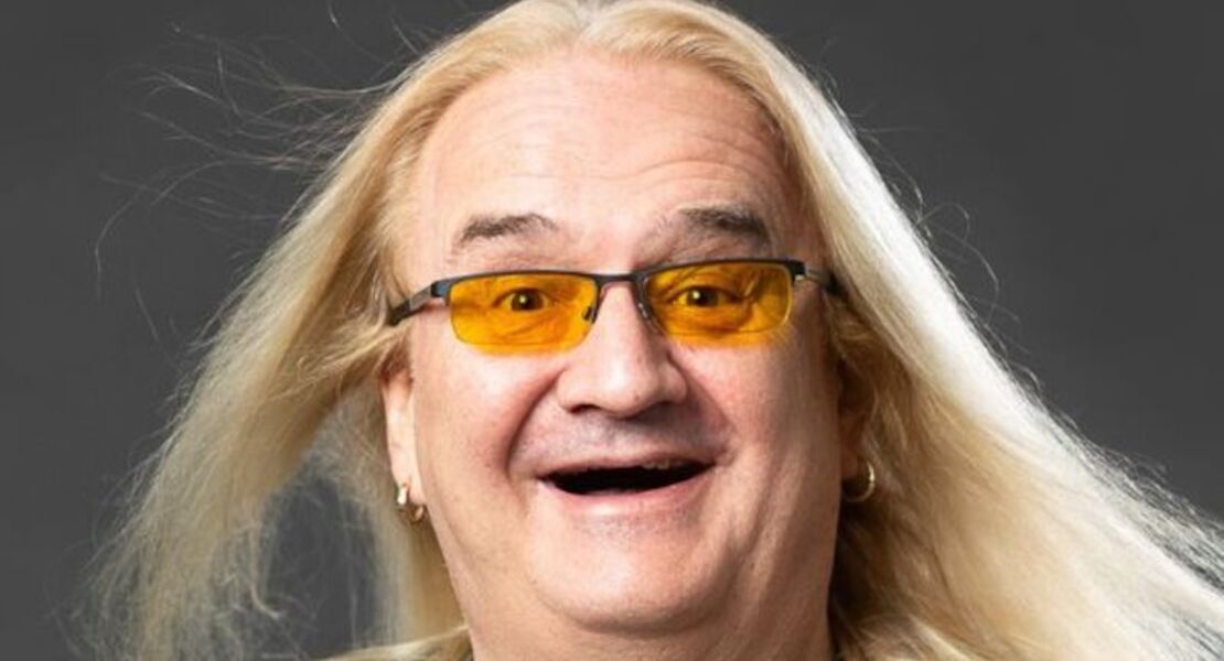 sven-hieronymus-50-jahre-lange-haare