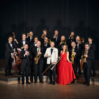 Glenn Miller Orchestra - Best of - directed by Uli Plettendorff