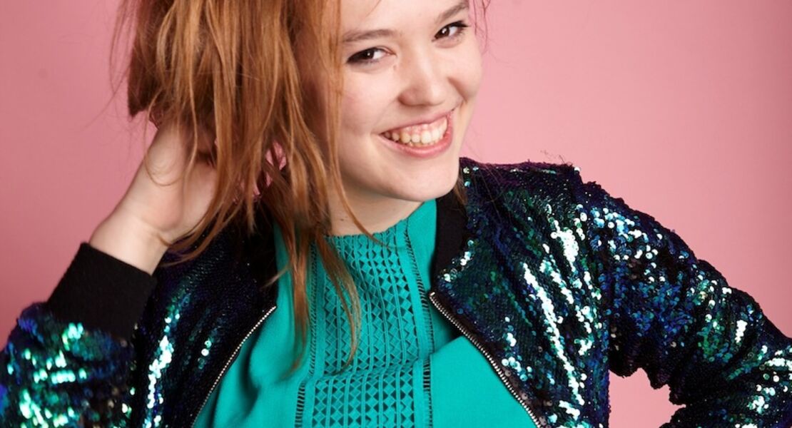 erklars-mir-als-ware-ich-eine-frau-kabarett-mit-fee-brembeck