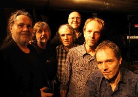 Poems on the Rocks - Zeitreise durch die ROCKGESCHICHTE.
